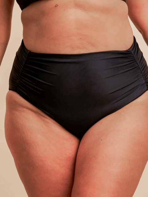 Dipze Black Maxi Bikini Period Briefs – Comfortable and Secure Fit